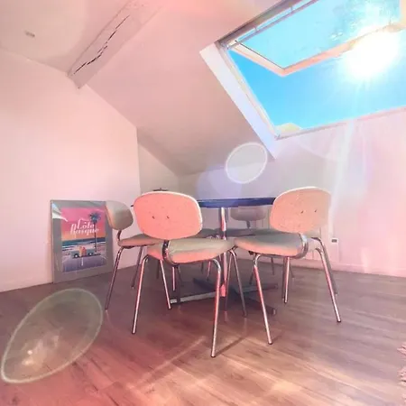 Cosy Apt Just A Step From The Beach