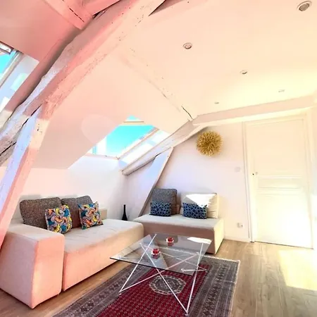 Cosy Apt Just A Step From The Beach